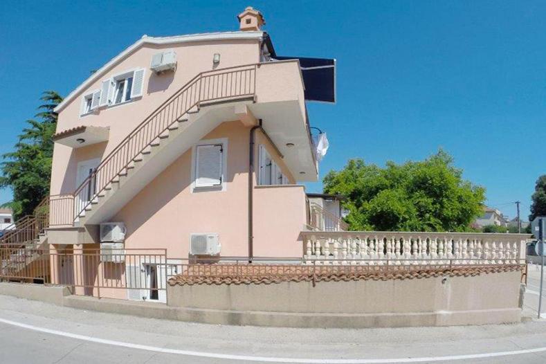 וודיצה Villa Kristinka מראה חיצוני תמונה