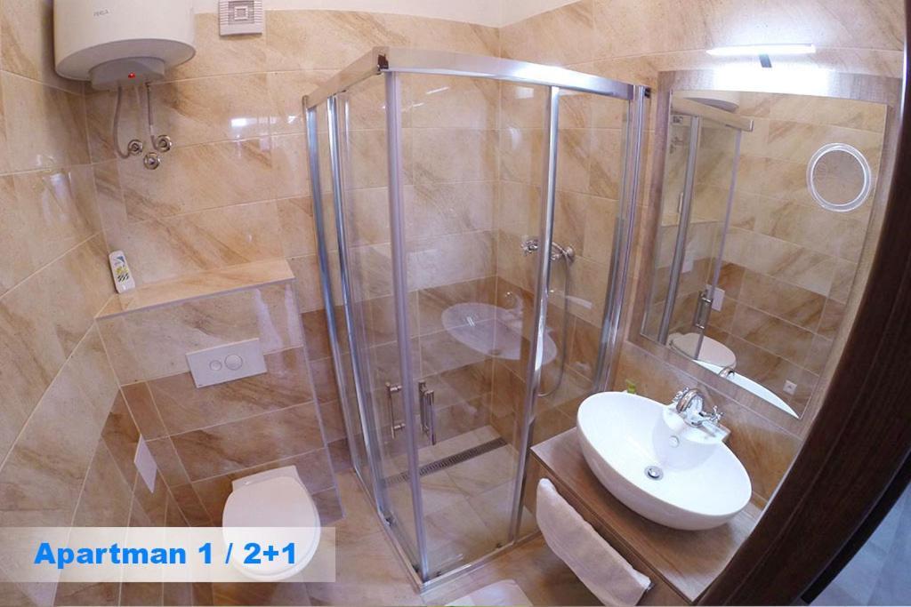 וודיצה Villa Kristinka מראה חיצוני תמונה