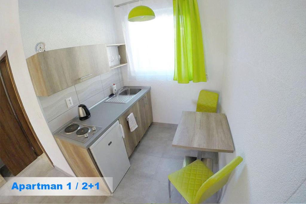 וודיצה Villa Kristinka מראה חיצוני תמונה