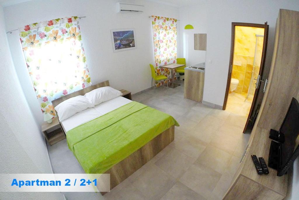 וודיצה Villa Kristinka מראה חיצוני תמונה