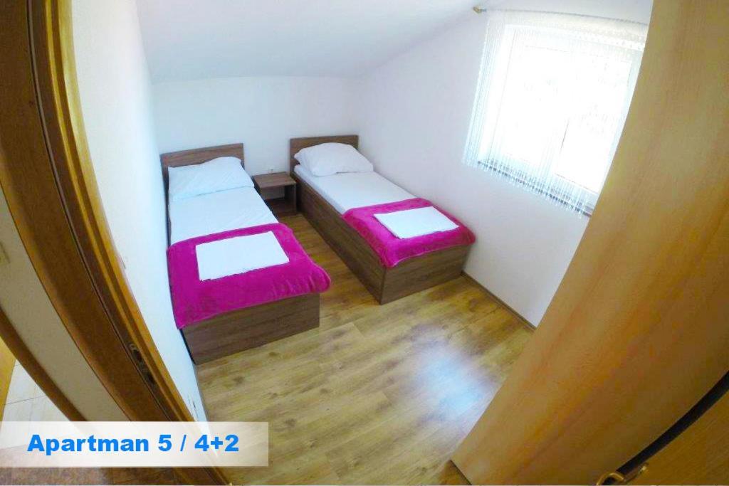 וודיצה Villa Kristinka מראה חיצוני תמונה