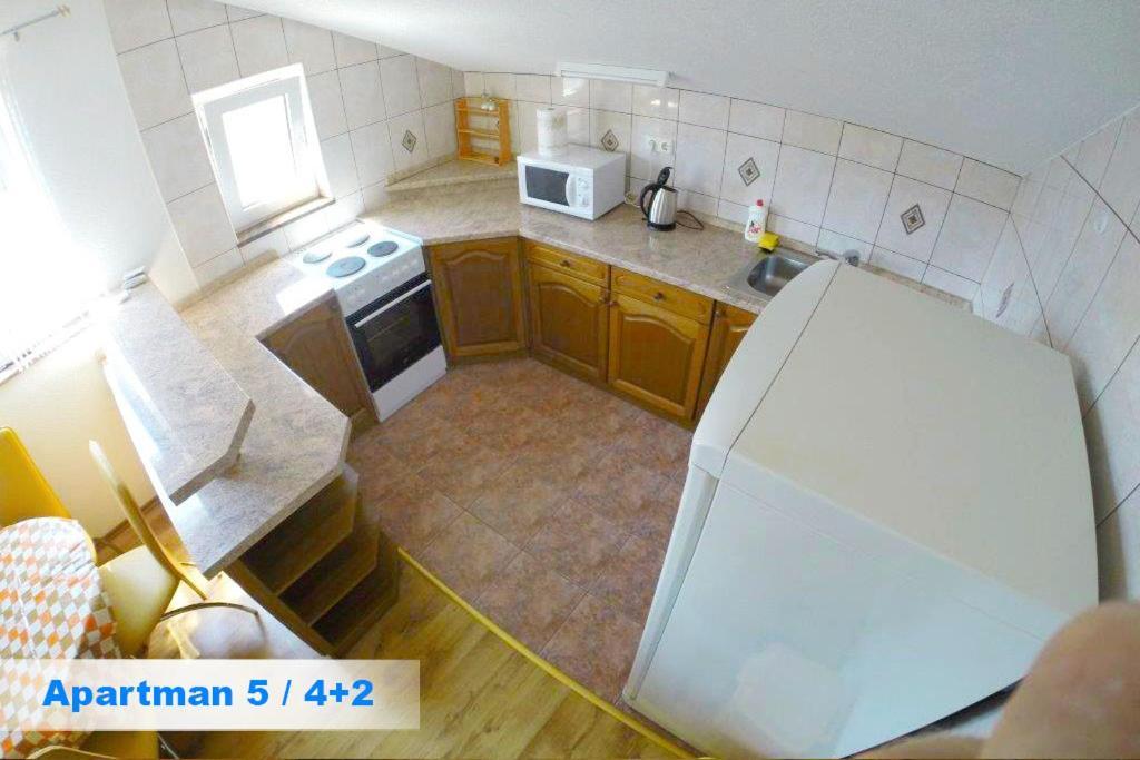 וודיצה Villa Kristinka מראה חיצוני תמונה