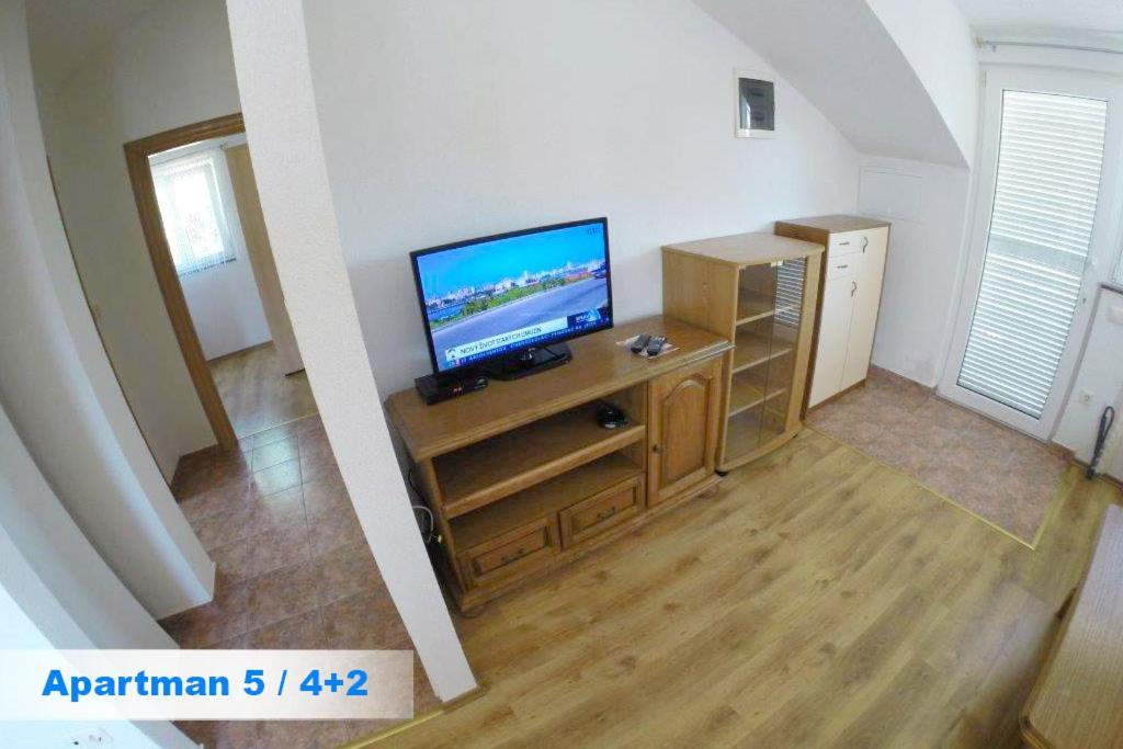 וודיצה Villa Kristinka מראה חיצוני תמונה
