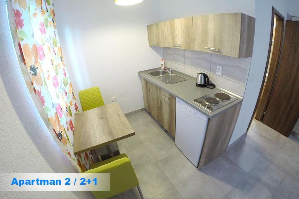 וודיצה Villa Kristinka מראה חיצוני תמונה