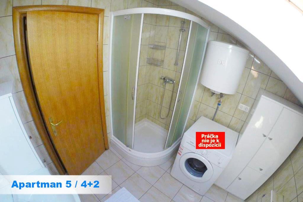 וודיצה Villa Kristinka מראה חיצוני תמונה
